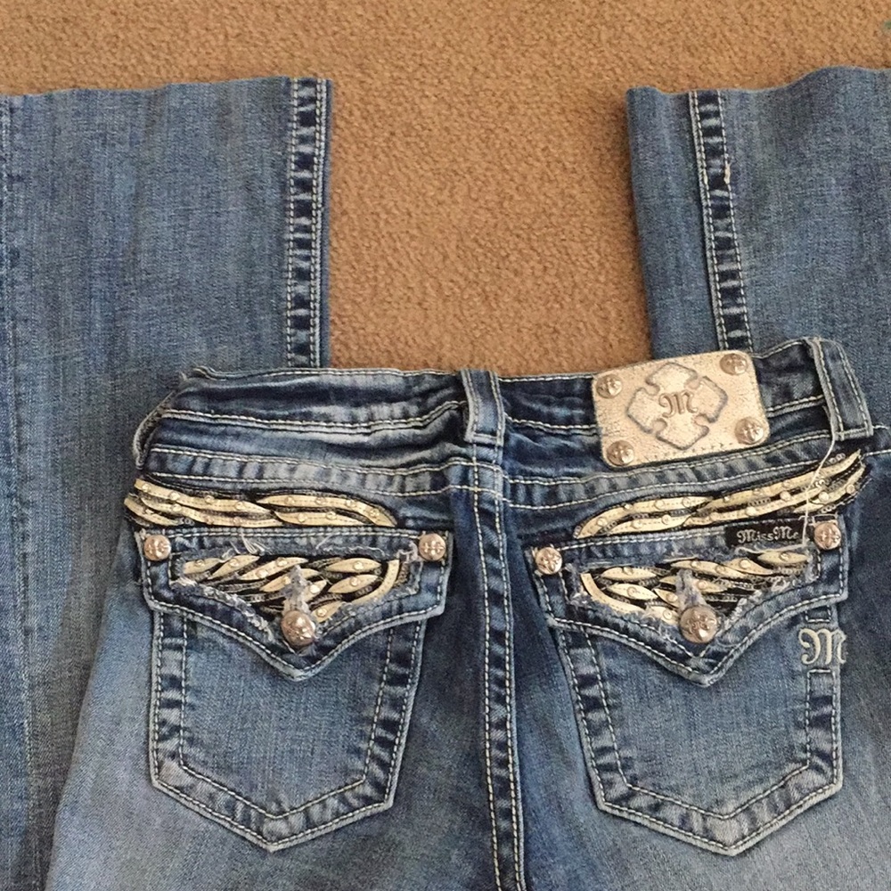 Hemmed Size 27 boot cut Miss Me jeans